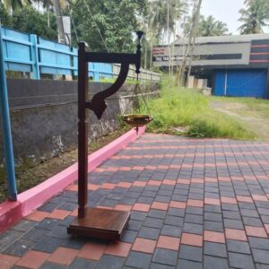 Shirodhara Stand (Box with Wheel)